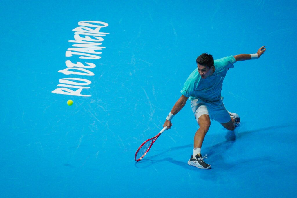 Brandon Nakashima top 32 no rank ATP durante o evento UTS Rio no ginásio do maracanãzinho.